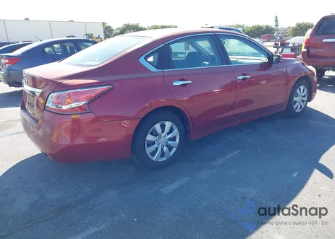 2015 Nissan Altima 2.5/2.5 S/2.5 Sl/2.5 Sv из США, поврежденный, VIN 1N4AL3AP9FC125794